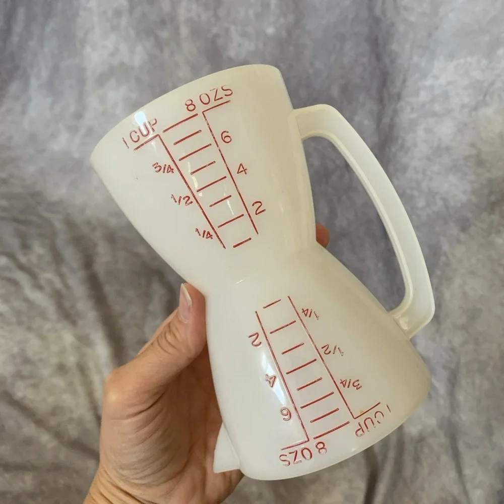 Tupperware Vintage Dry Wet Double Measuring Cup 8 oz 1 Cup 2 Sided Hour Glass